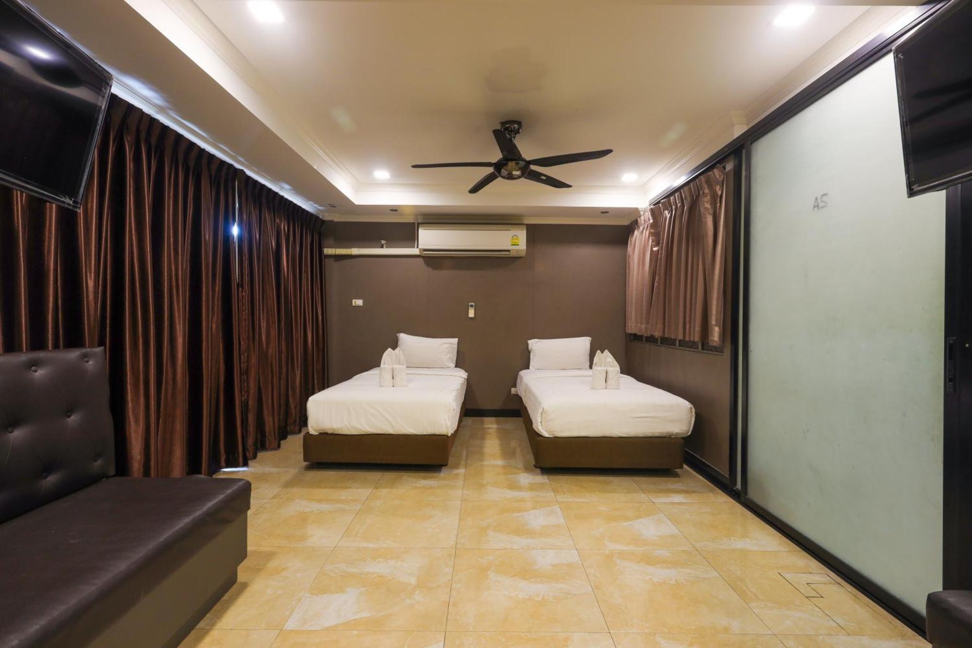 Land Royal Residence Pattaya Exterior foto