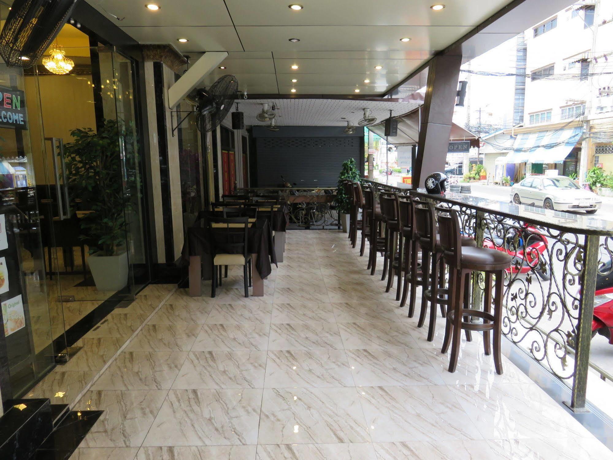 Land Royal Residence Pattaya Exterior foto
